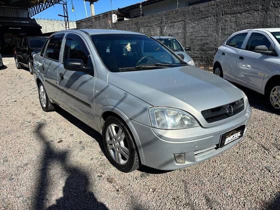 CHEVROLET CORSA 1.0 MPFI 8V GASOLINA 4P MANUAL CHEVROLET CORSA 1.0 MPFI 8V GASOLINA 4P MANUAL